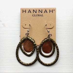 3/$15! NWT. Hannah earrings